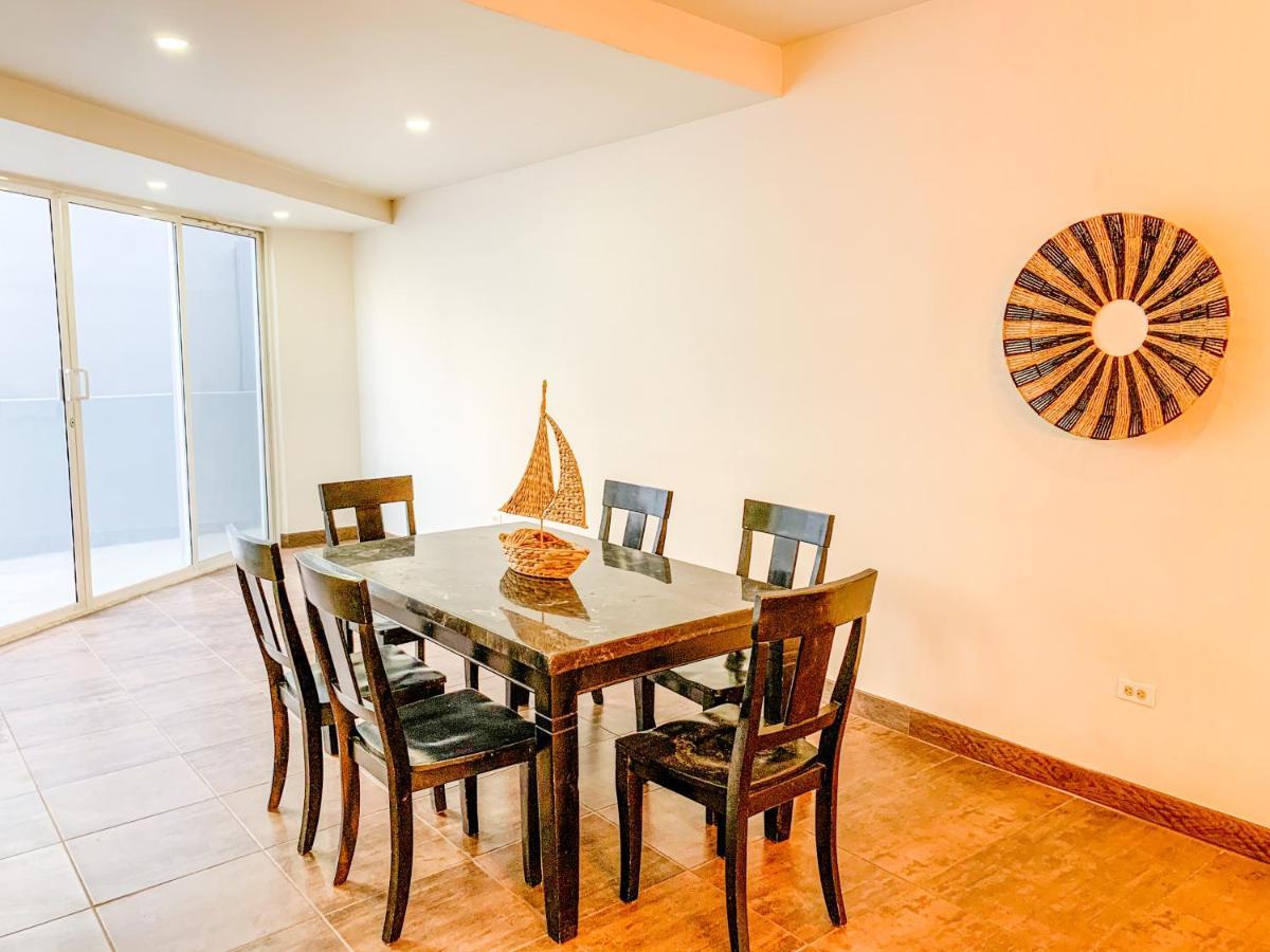 Beautiful 3 Bdr 2,5 Bath- Steps From Beach W/Pkg Τιχουάνα Εξωτερικό φωτογραφία