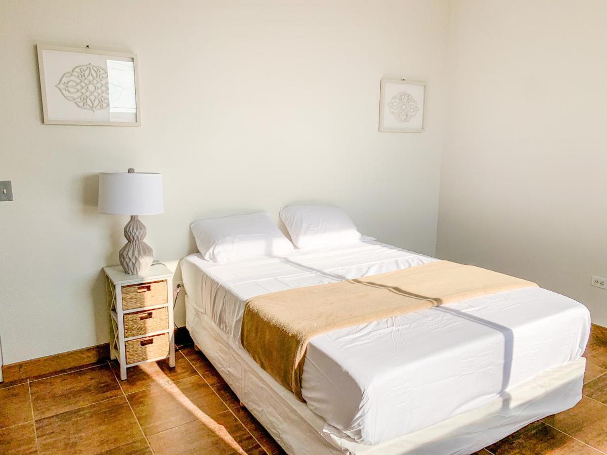 Beautiful 3 Bdr 2,5 Bath- Steps From Beach W/Pkg Τιχουάνα Εξωτερικό φωτογραφία